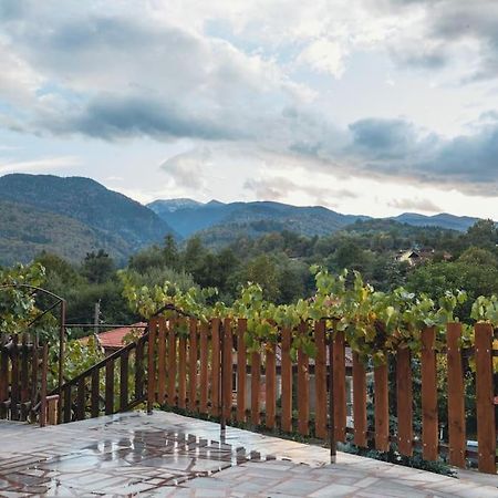 Duvaro Guesthouse Raduil Buitenkant foto