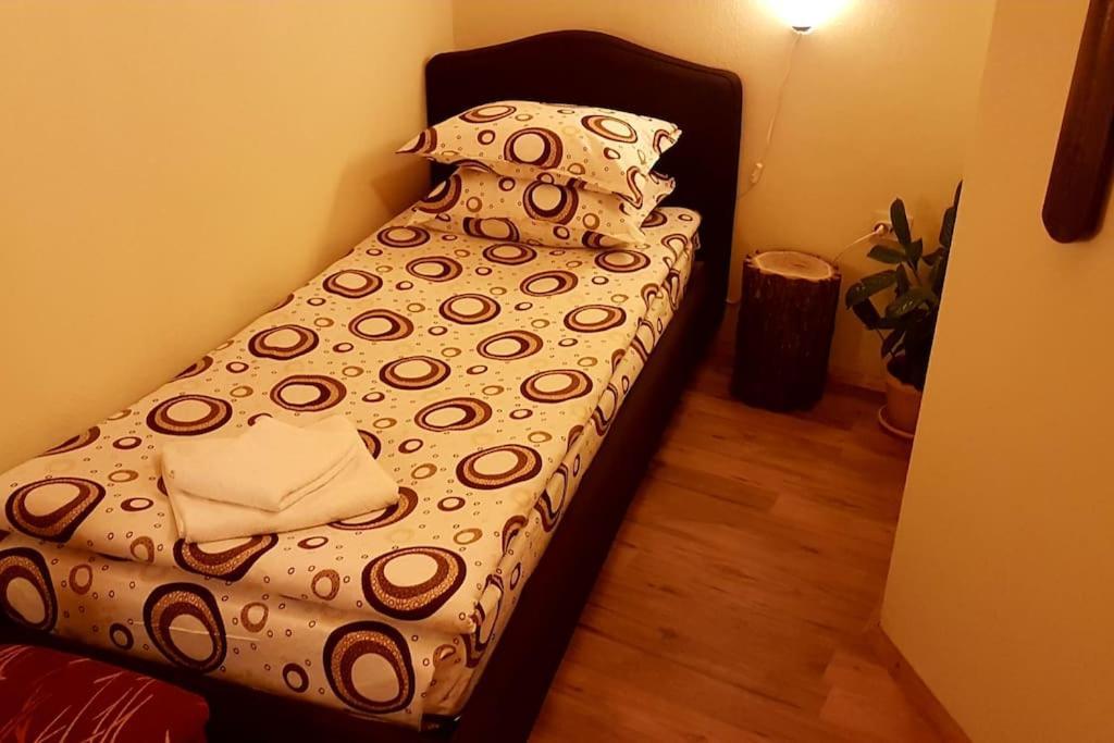 Duvaro Guesthouse Raduil Buitenkant foto